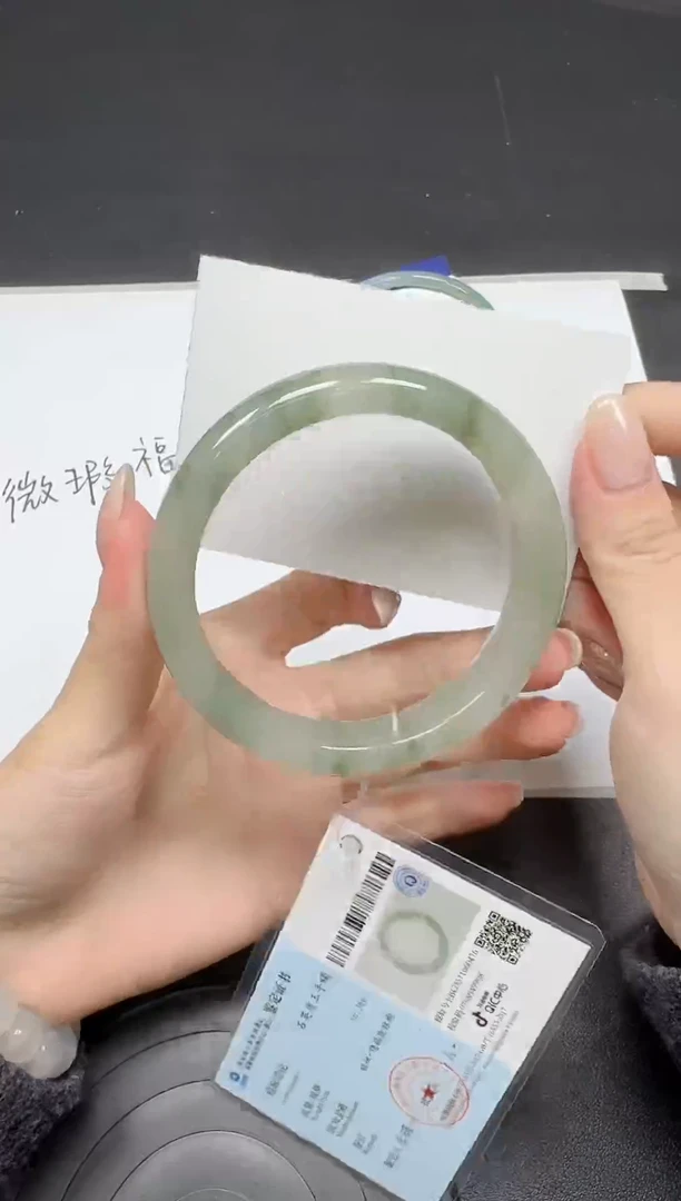 未镶嵌手镯石英质玉043-微瑕-62