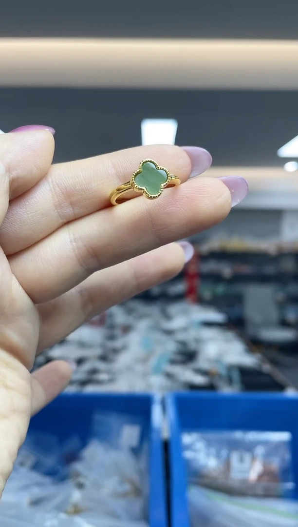 和田玉戒指未镶嵌（多样性发一件）