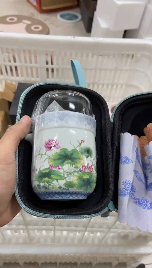 杯无运费险有瑕疵的摄影的产品有使用过的痕迹有点脏介意勿拍