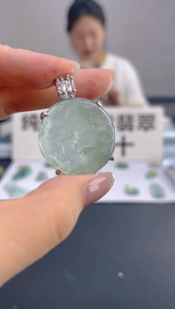 翡翠未镶嵌颈饰天然A货翡翠  134