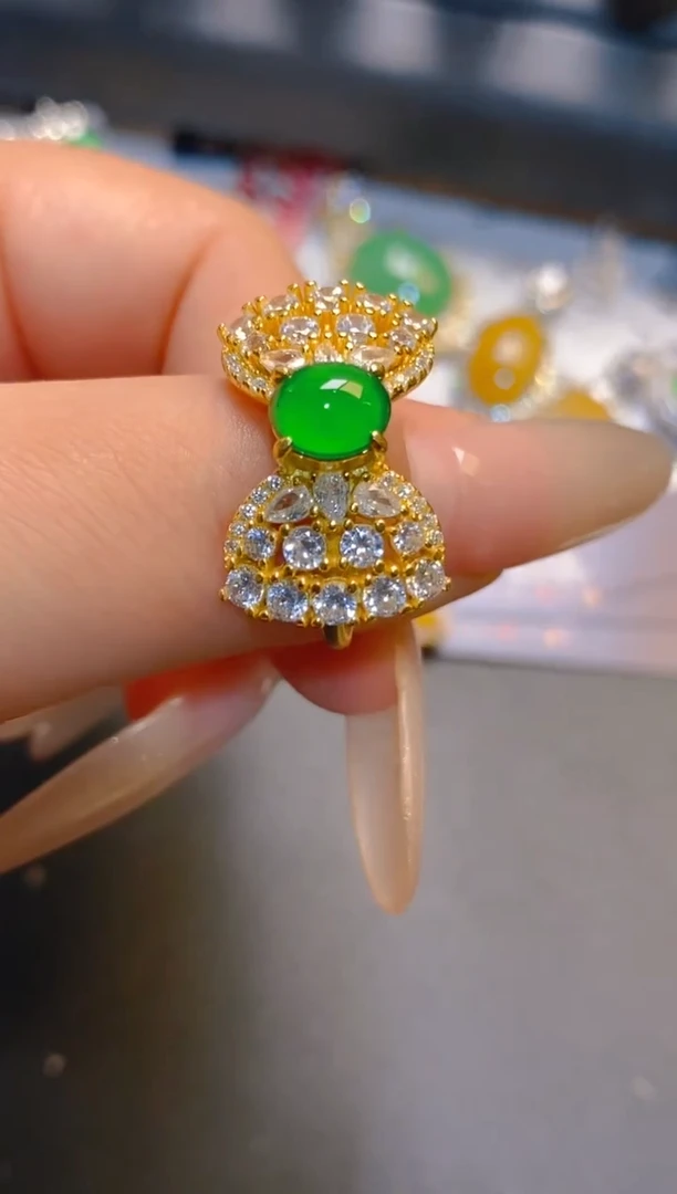 翡翠银S925镶嵌耳饰天然