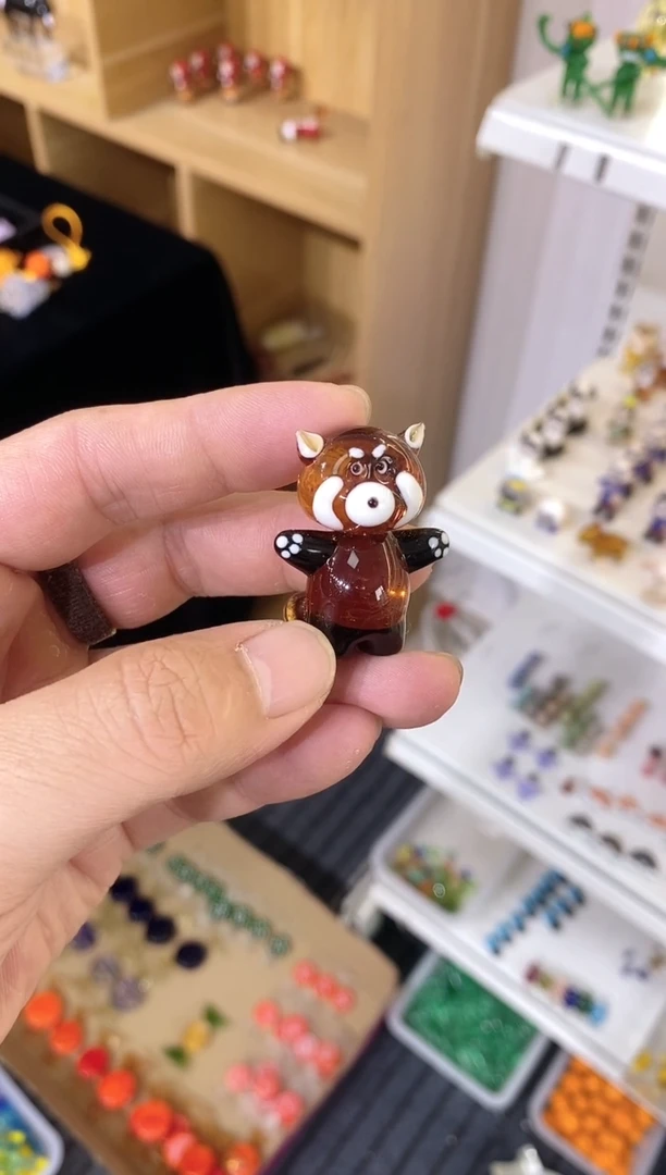 琉璃手工艺品小熊猫