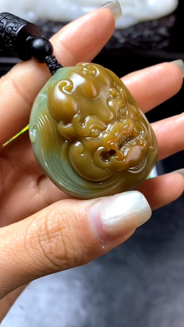 【闪购商品】和田玉挂件未镶嵌1