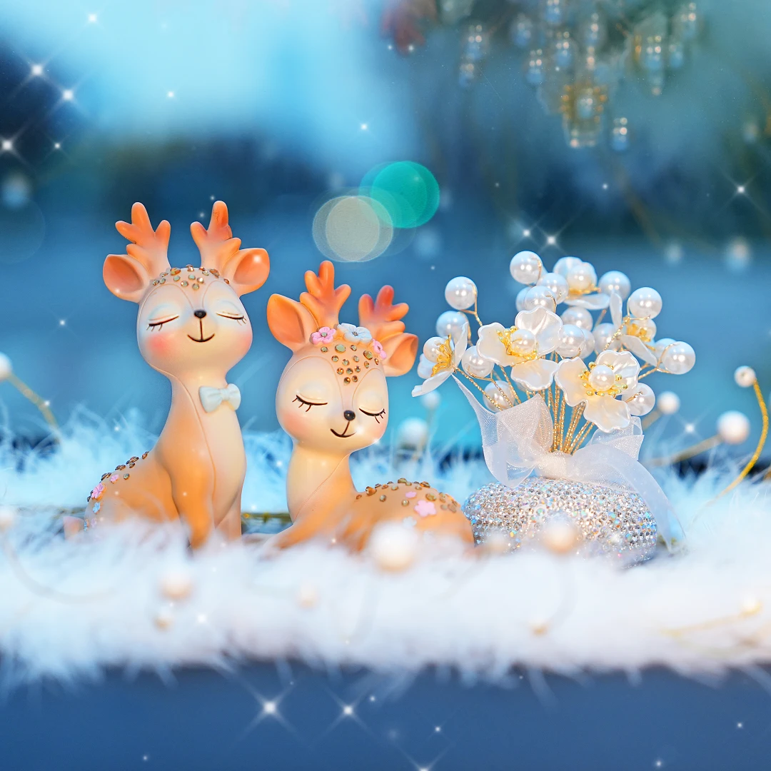 【吉祥情侣鹿】香薰玉兰花套装镶钻汽车中控台一路平安高档车摆件