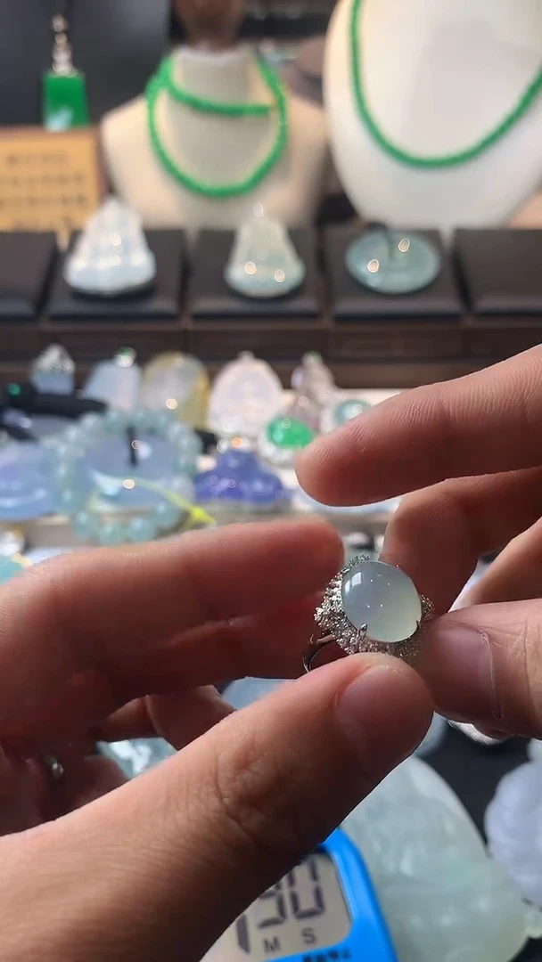 未镶嵌定制翡翠管****️3906毛货不退不换