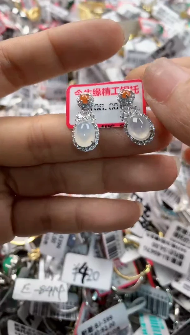 银S925镶嵌戒指翡翠999    1