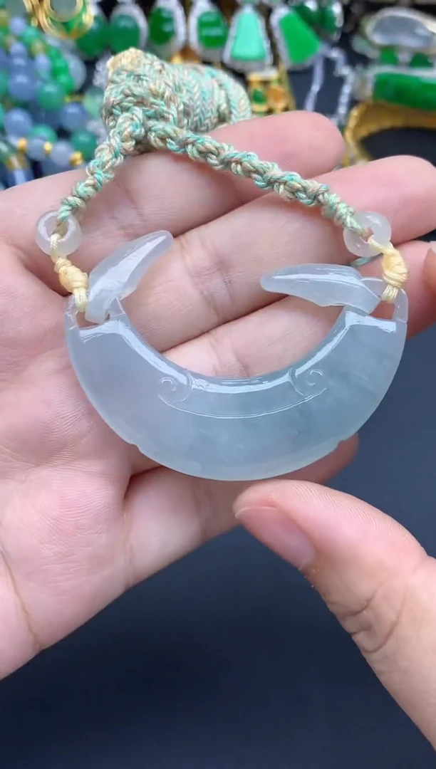 翡翠未镶嵌颈饰80-春日珠宝