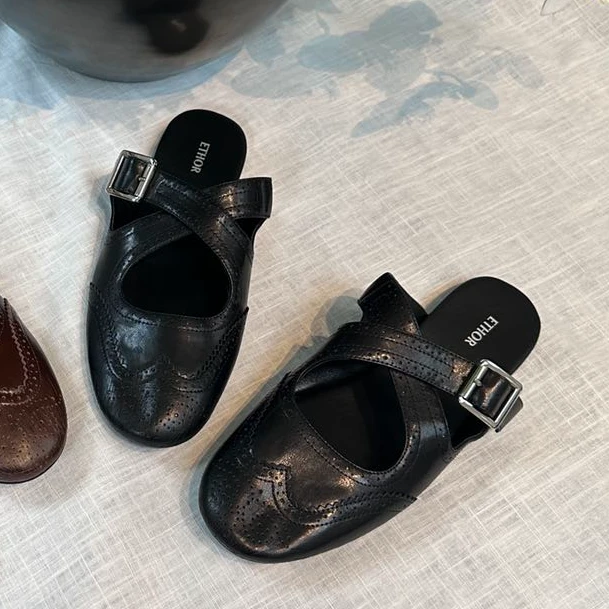 ETHOR交叉束带Brogues拖鞋