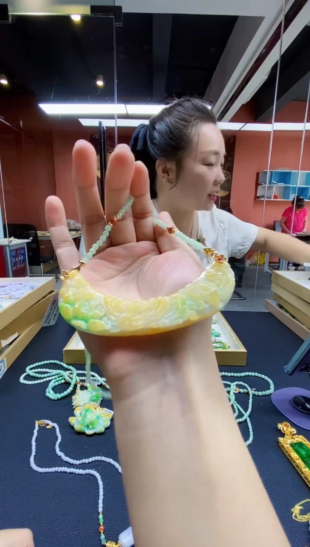 颈饰未镶嵌翡翠翡翠吊坠