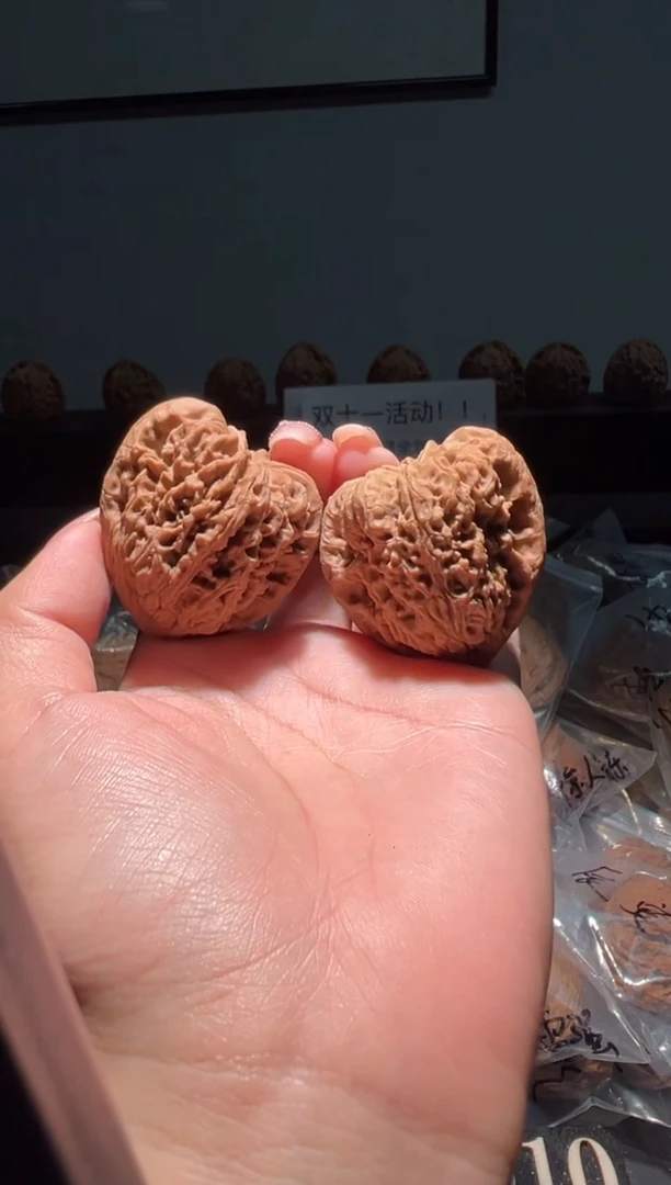 把件文玩核桃～**～158福利对南疆石