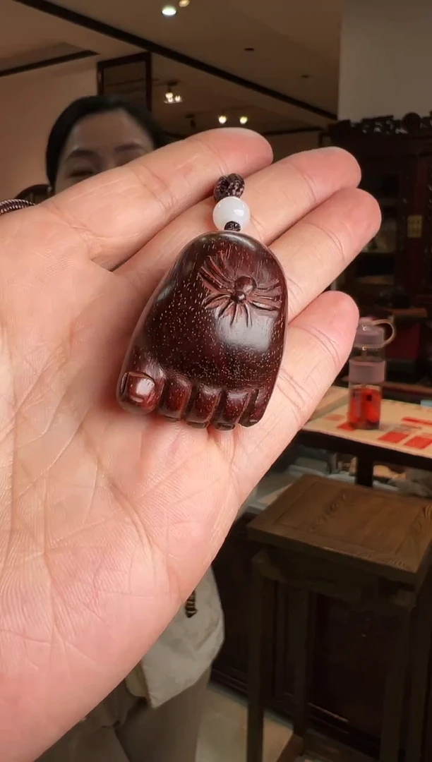 【闪购商品】小叶紫檀吊坠印度小叶紫檀知足常乐把件