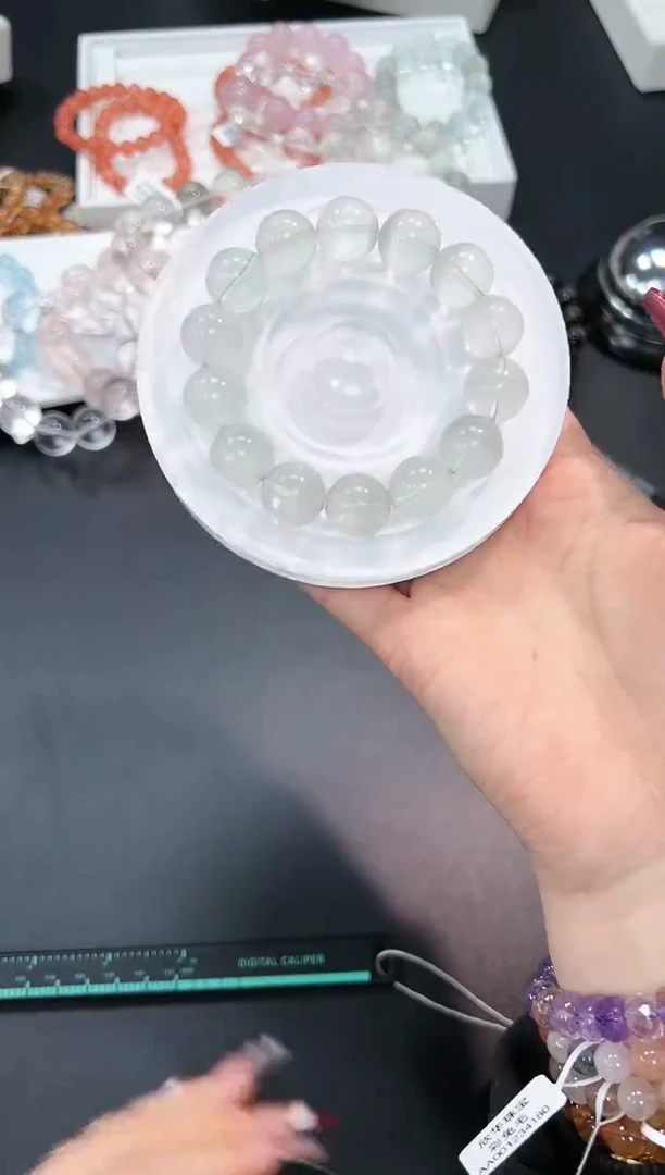 【闪购商品】萤石手串未镶嵌46s多样性发其一/1条默认微瑕