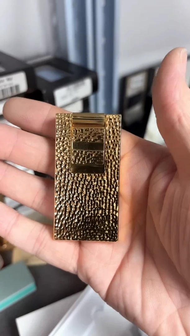 卡路天梯打火机 金色陨石坑