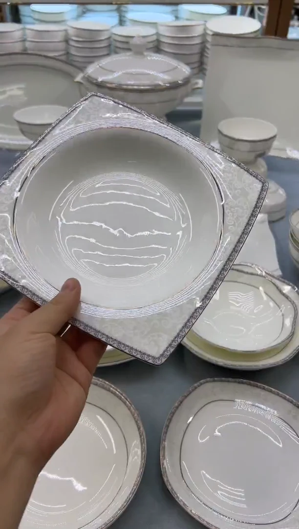 骨瓷玲珑8钻石2个