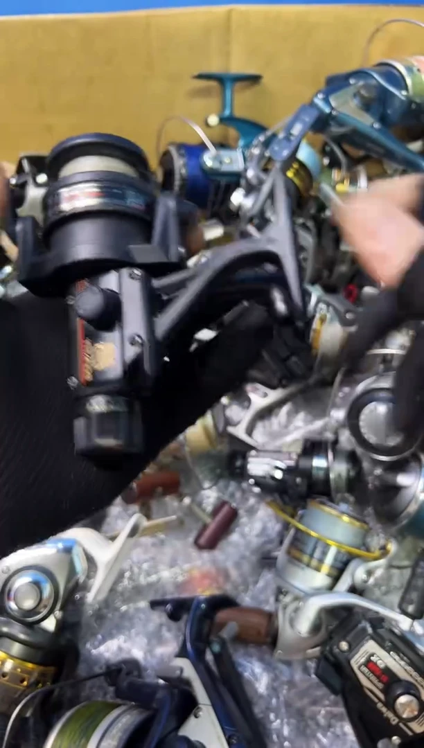 明****！微瑕钓鱼轮，直播间讲解为准，看清楚再拍，如有拆卸不退换