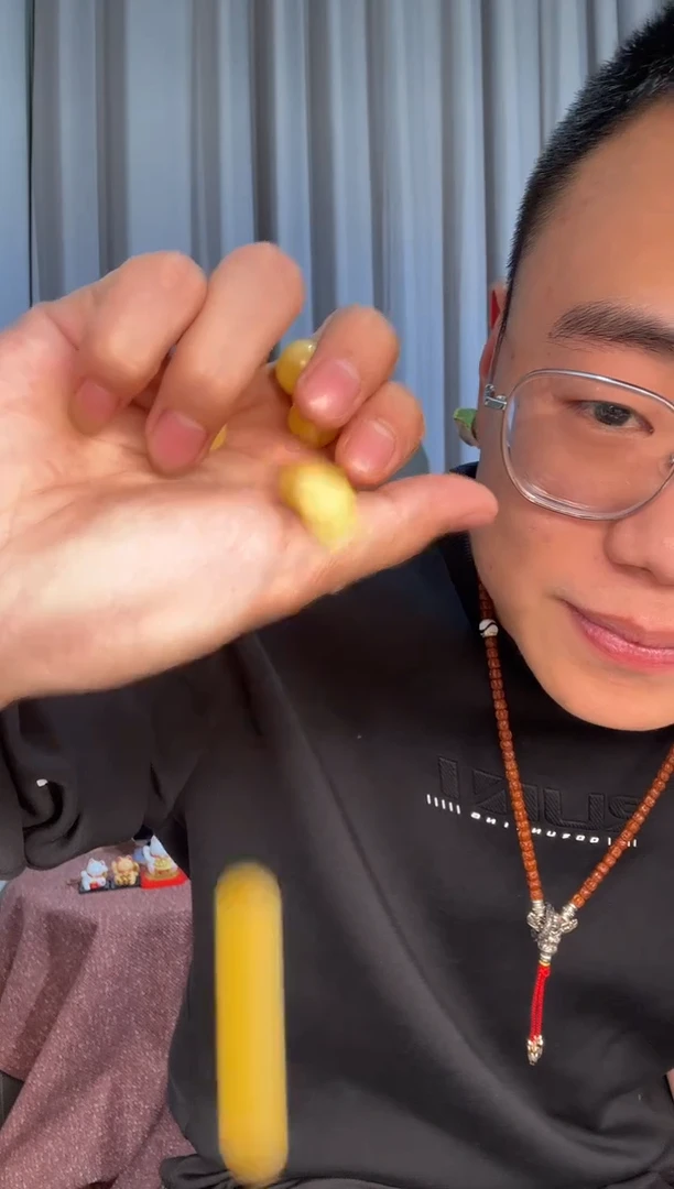 【闪购商品】文玩核桃吊坠2带粉压黄配饰一颗尺寸14