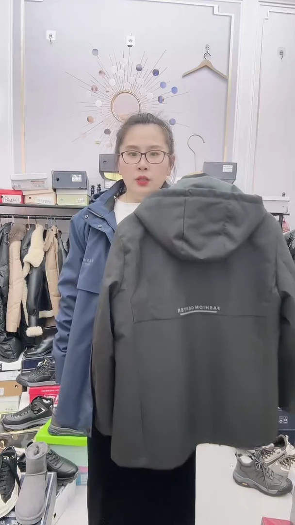 黑色真毛内胆外套