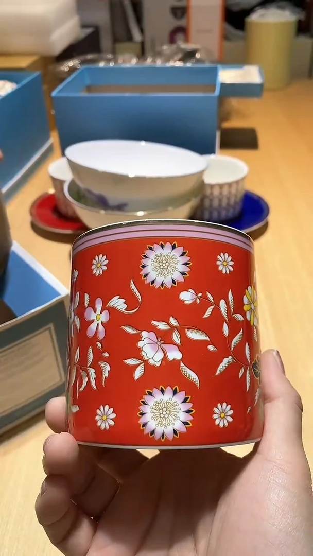【闪购商品】瓷片锅碗瓢盆一件不剩