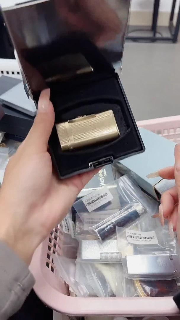 莎乐美金色 异形机