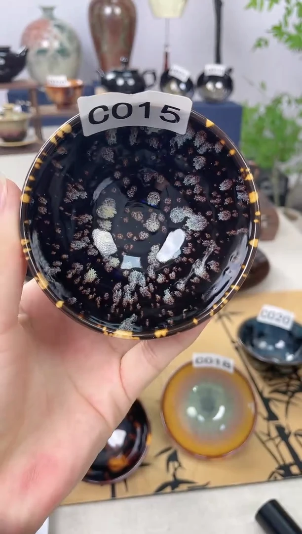 鹧鸪无暇款不倒翁