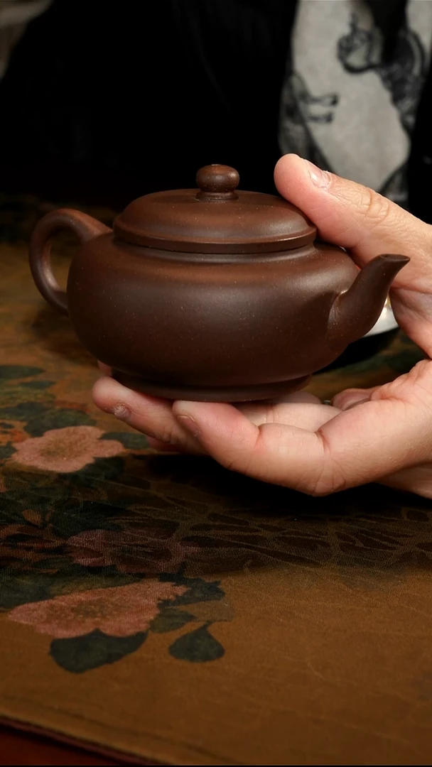 茶壶紫砂紫泥扁灯壶