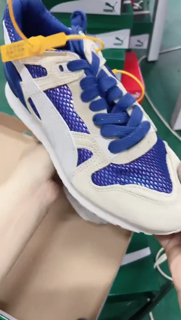 彪马时尚休闲运动鞋38M  C41