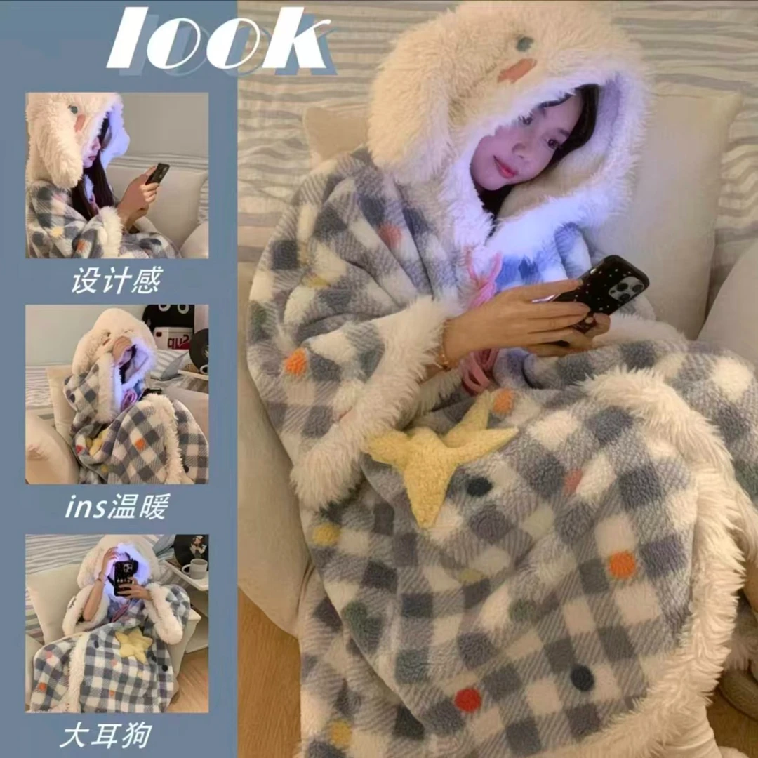 冬季新款韩版网红带袖毛绒斗篷睡衣加厚可外穿家居服
