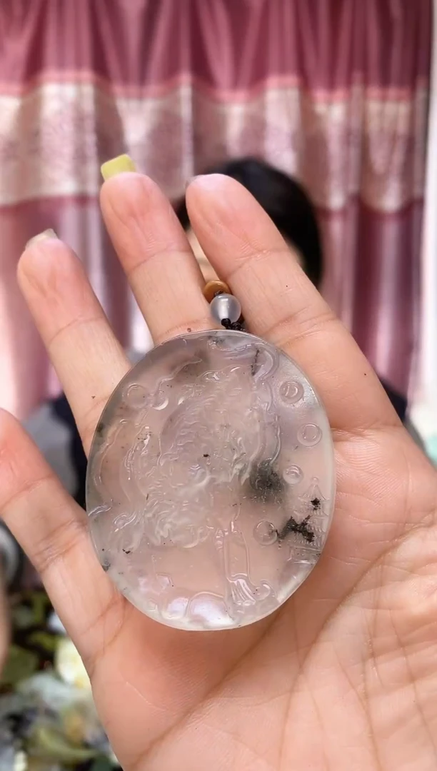 未镶嵌岫玉吊坠