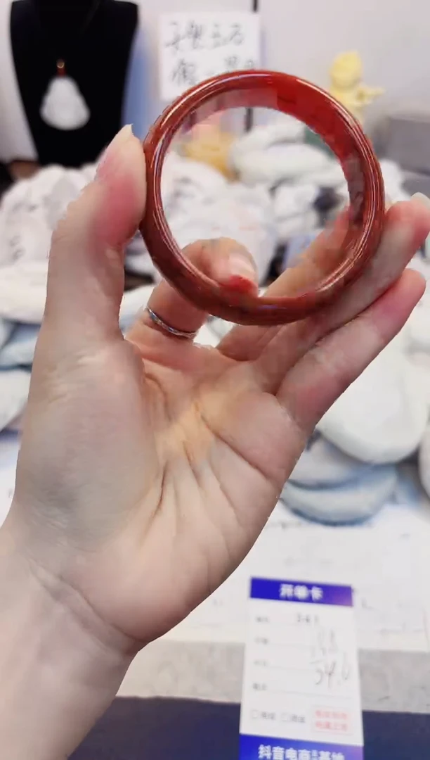 【闪购商品】石英质玉手镯未镶嵌341-玛瑙-圈口54