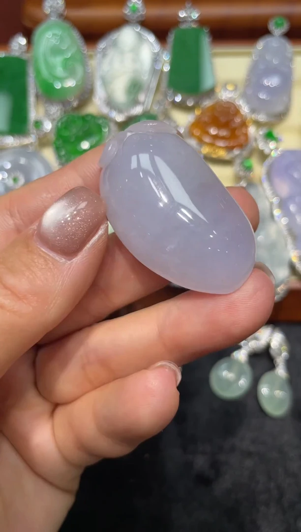 【闪购商品】翡翠颈饰未镶嵌翡翠111