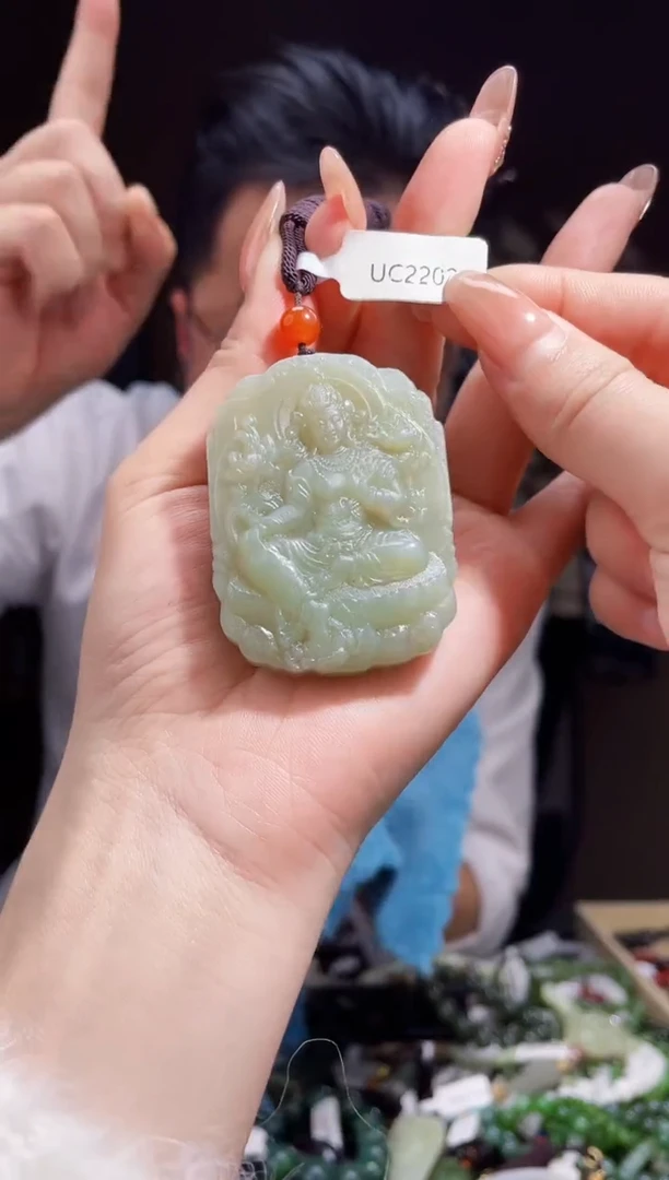 【闪购商品】和田玉颈饰未镶嵌拍一发一