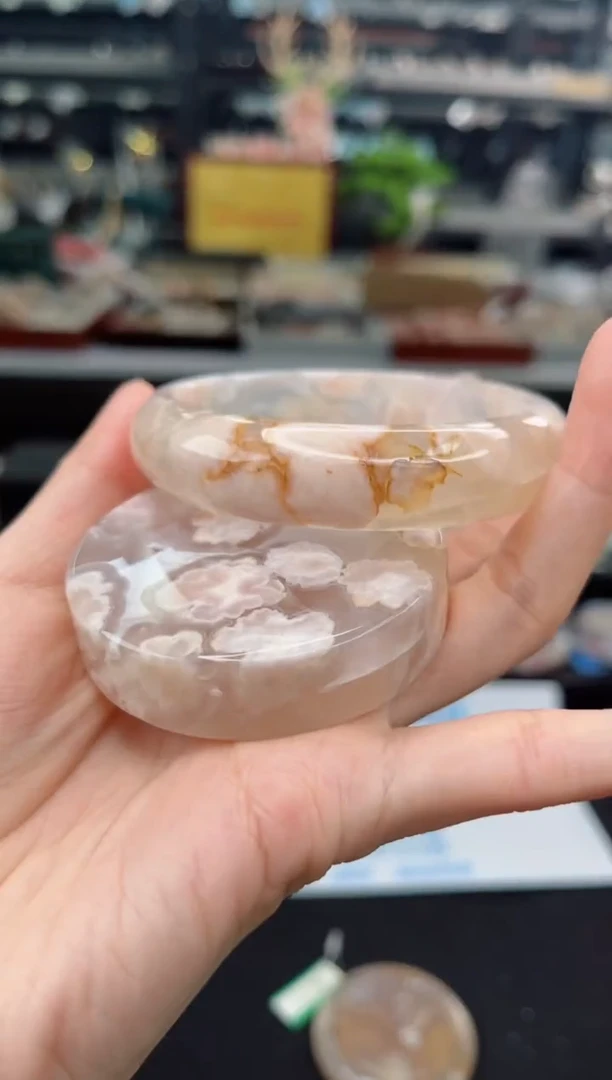 【闪购商品】石英质玉手镯未镶嵌60圈口（赠品镯心）3545699