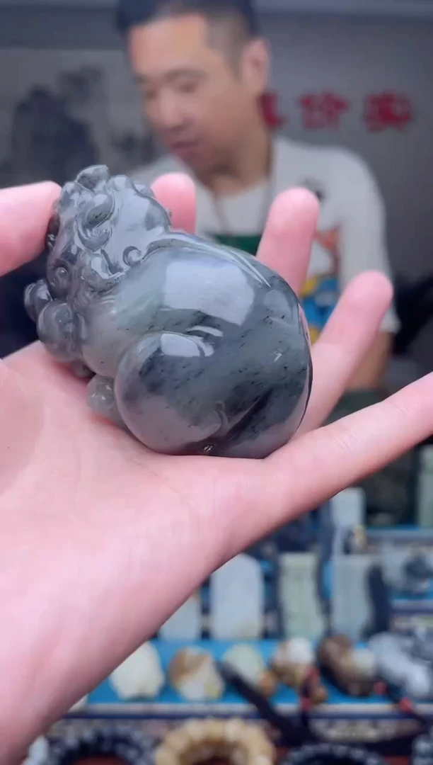 未镶嵌和田玉挂件1