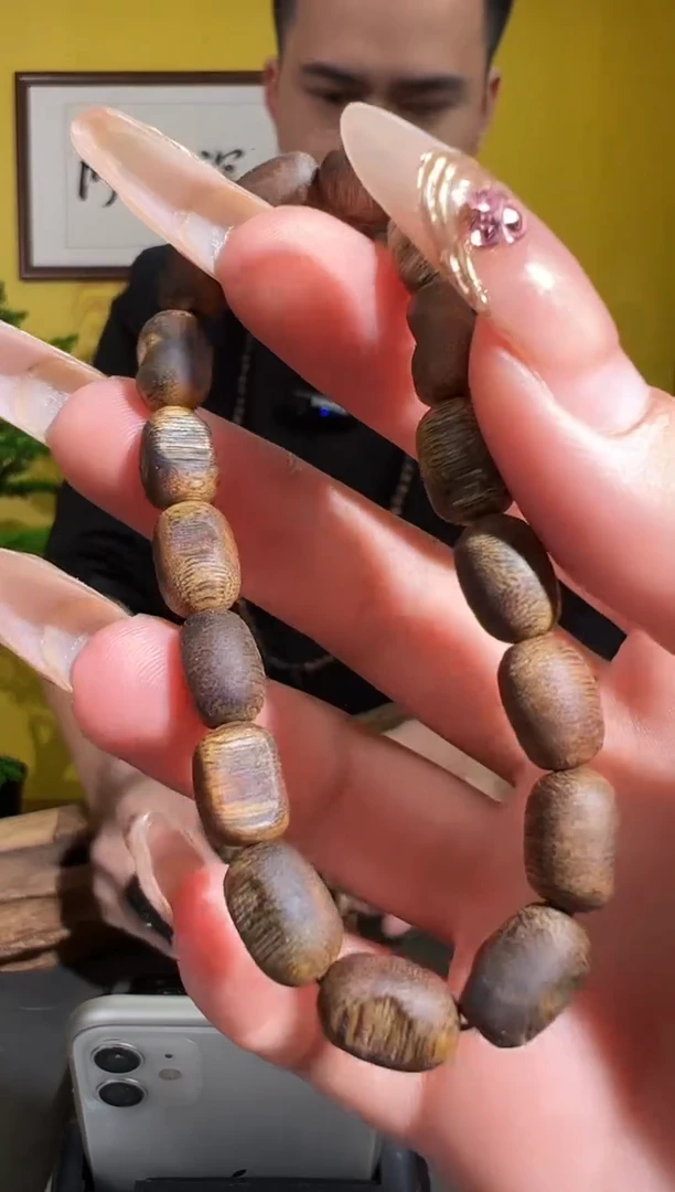 手串沉香7号留疤多样性发一