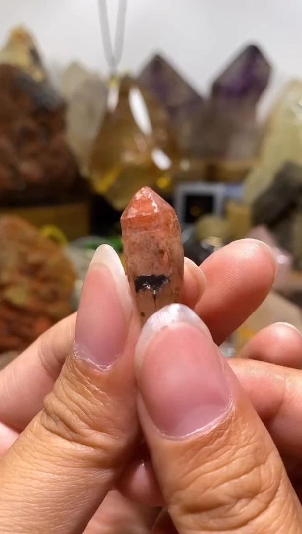 水晶珠宝半成品未镶嵌44号加拿大红皮水晶