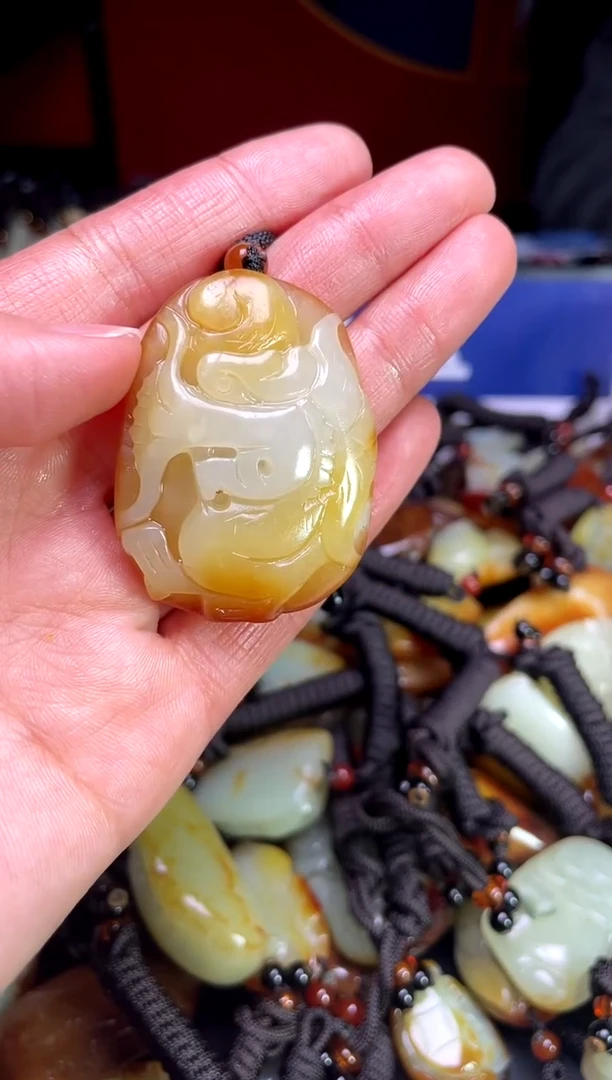 【闪购商品】和田玉颈饰未镶嵌123