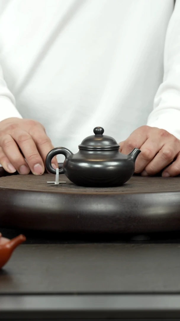 【闪购商品】紫砂茶杯石黄 容天