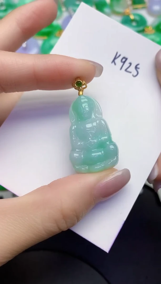 颈饰未镶嵌翡翠缅甸天然翡翠A货