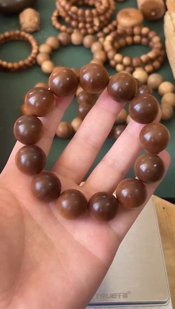檀香木手串/手链印度正区老山檀 1.8圆珠横纹黑肉沉水