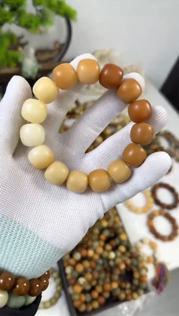 【闪购商品】白玉菩提手串16*手工干磨渐变落日余晖大卡