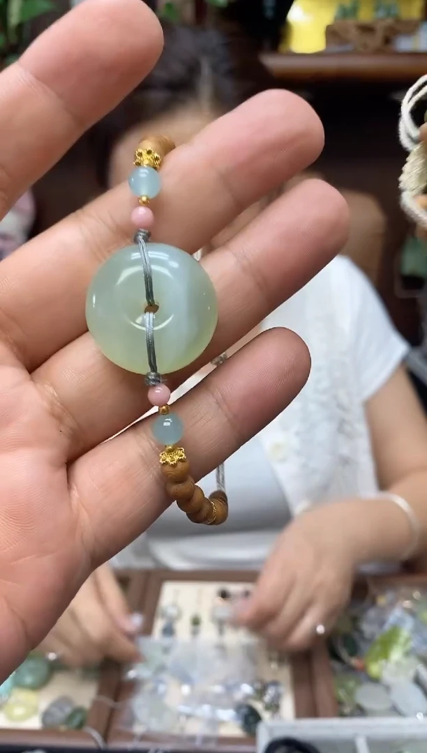 未镶嵌岫玉吊坠·多样性发货其中发一