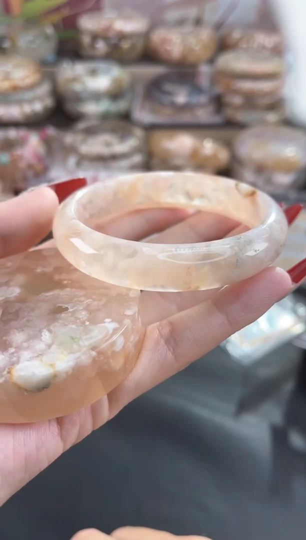 未镶嵌手镯石英质玉58（赠送镯心 不保证完美）