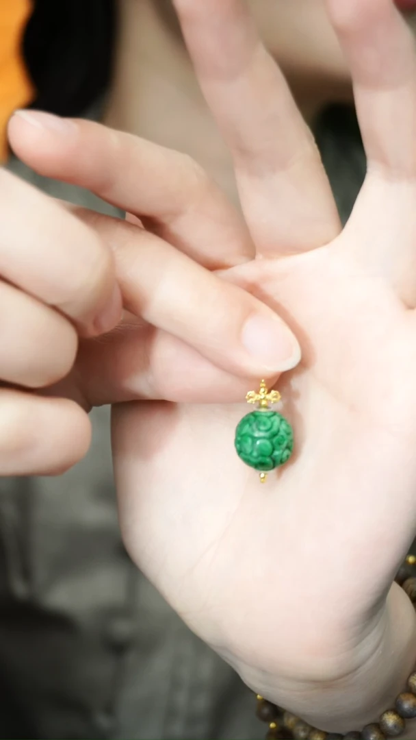 翡翠18K金镶嵌吊坠(不含链)吊坠