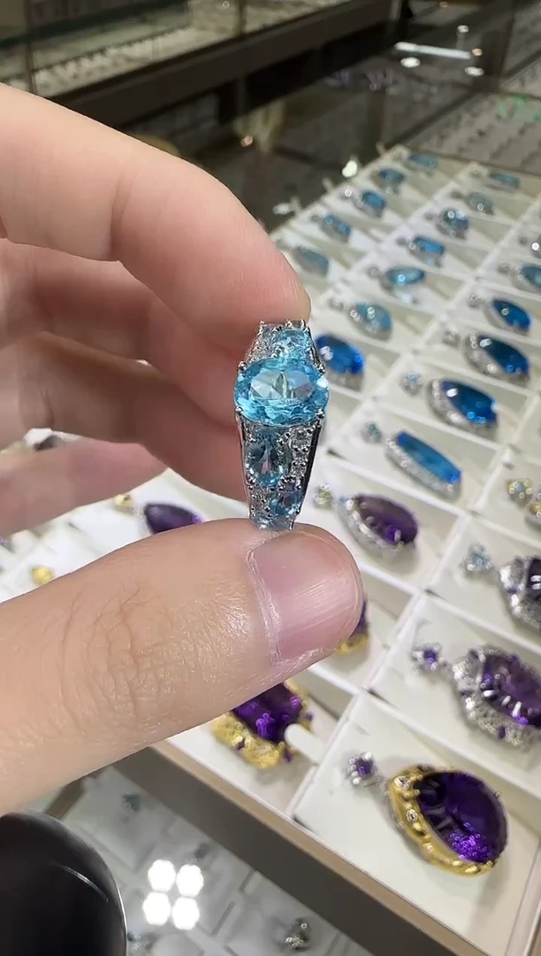 银S925镶嵌戒指托帕石9*7mm