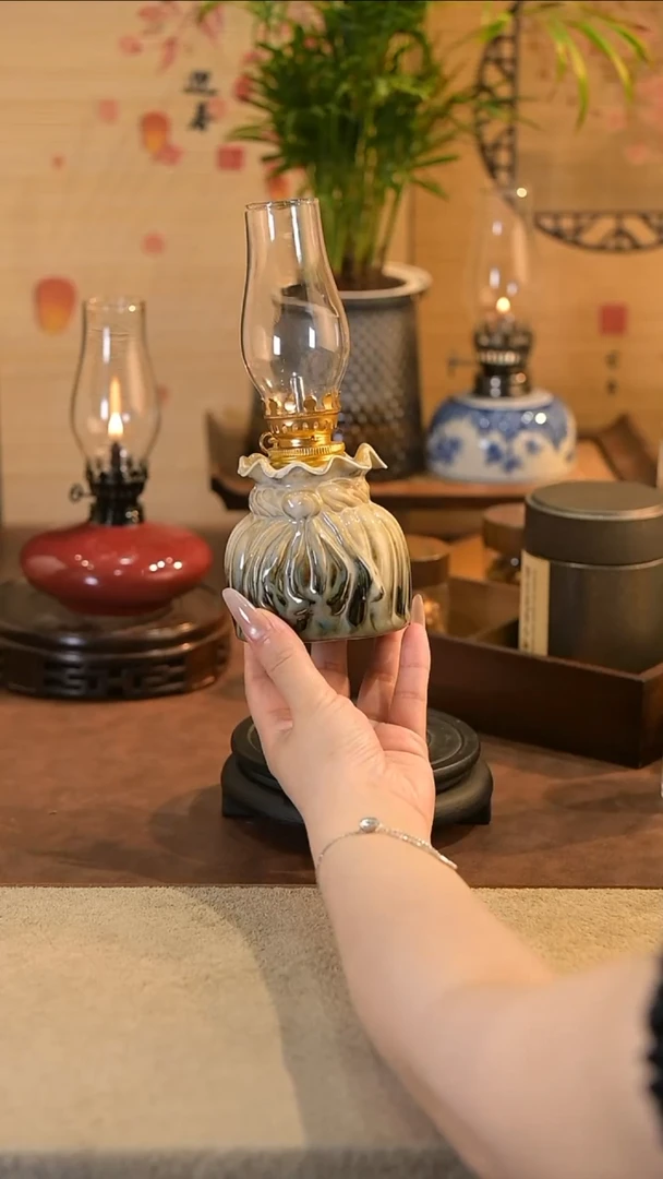 景德镇陶瓷油灯摆件