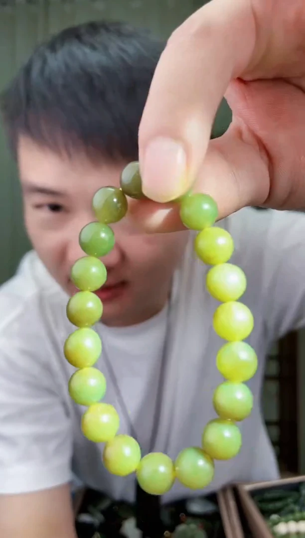 未镶嵌和田玉挂件拍一发一，多样性发货！