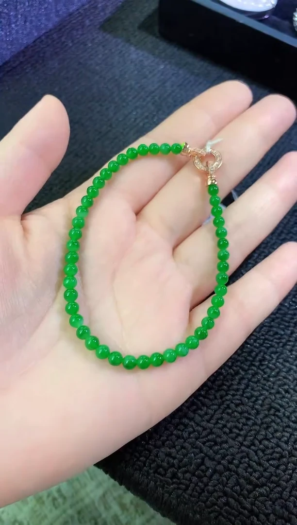 18K金镶嵌手串翡翠高冰满绿小米珠