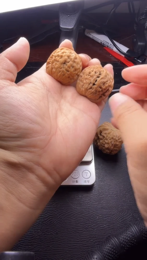 吊坠文玩核桃36尺矮桩莲花