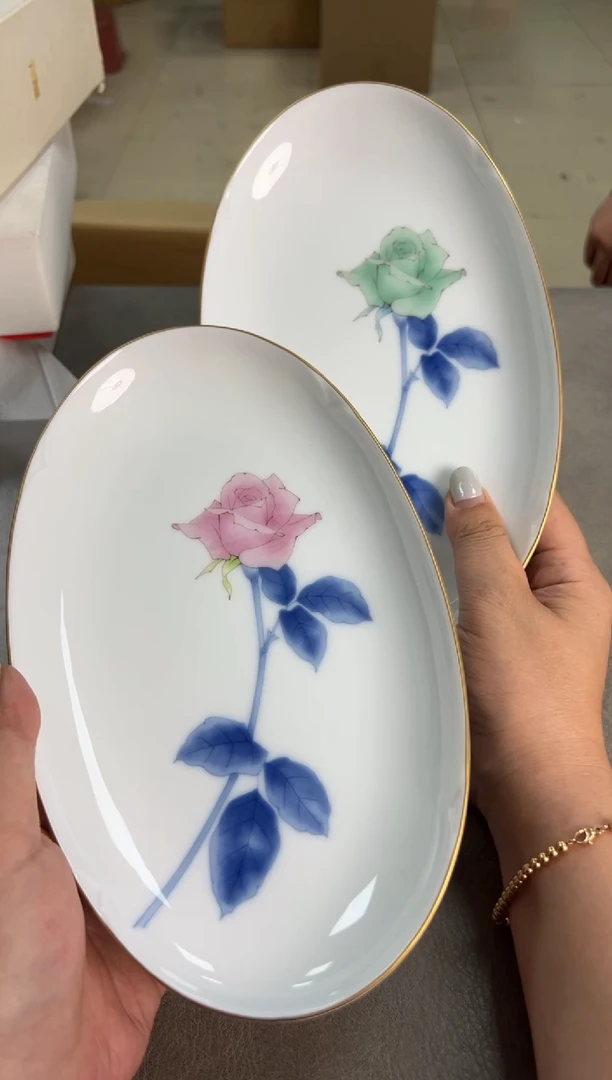 香兰 皮小桃瓷器 都是大漂亮