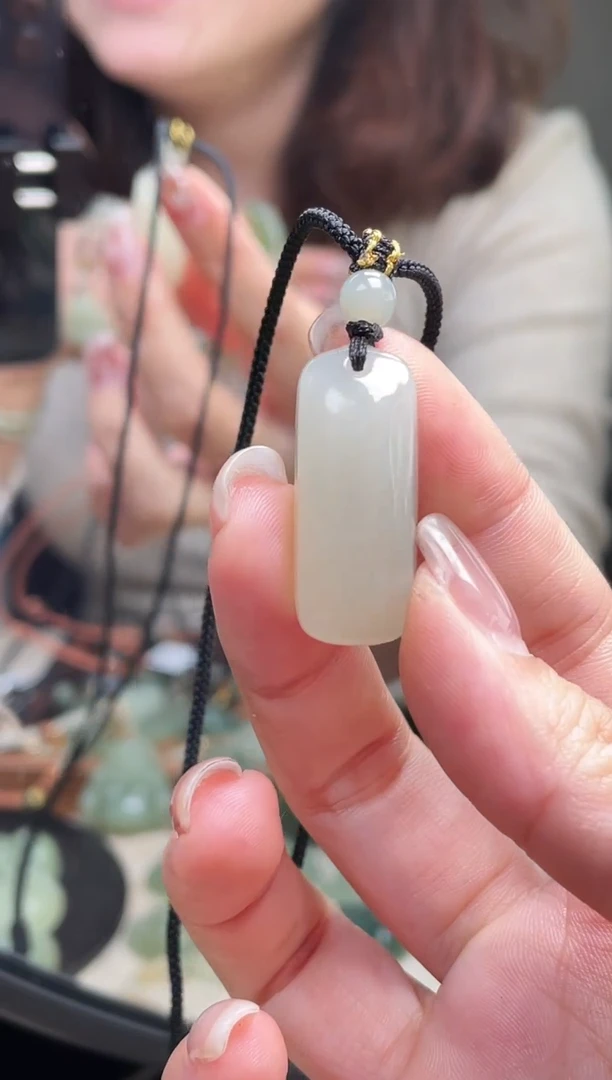 颈饰未镶嵌和田玉福利款